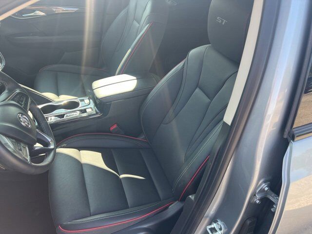 2023 Buick Envision Essence Carbondale IL