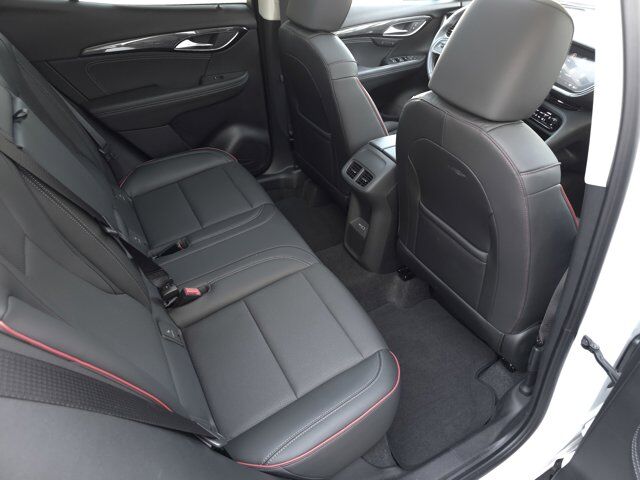 2023 Buick Envision Essence Wilson NC