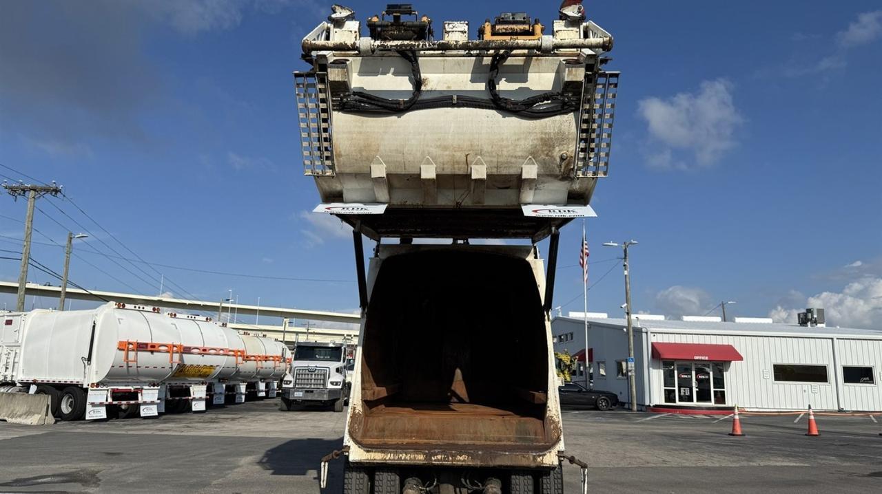 2023 CCC LET2-46 25 yard Pac-Tech Rear Loader Garbage Truck