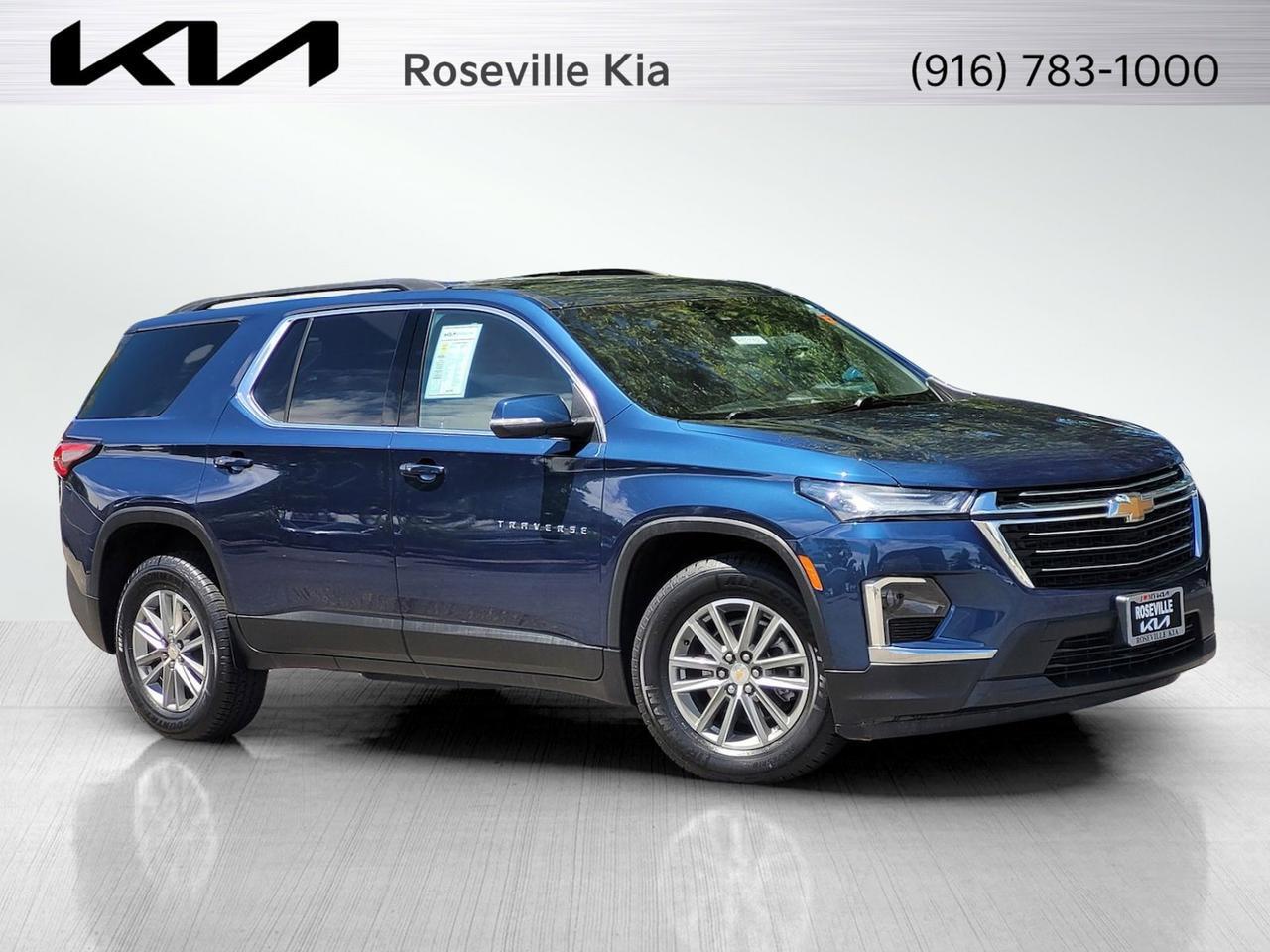 2023 CHEVROLET TRAVERSE LT CLOTH