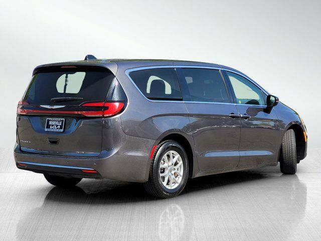 2023 CHRYSLER PACIFICA TOURING L Roseville CA