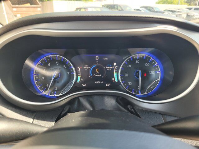 2023 CHRYSLER PACIFICA TOURING L Roseville CA