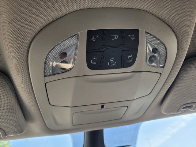 2023 CHRYSLER PACIFICA TOURING L Roseville CA