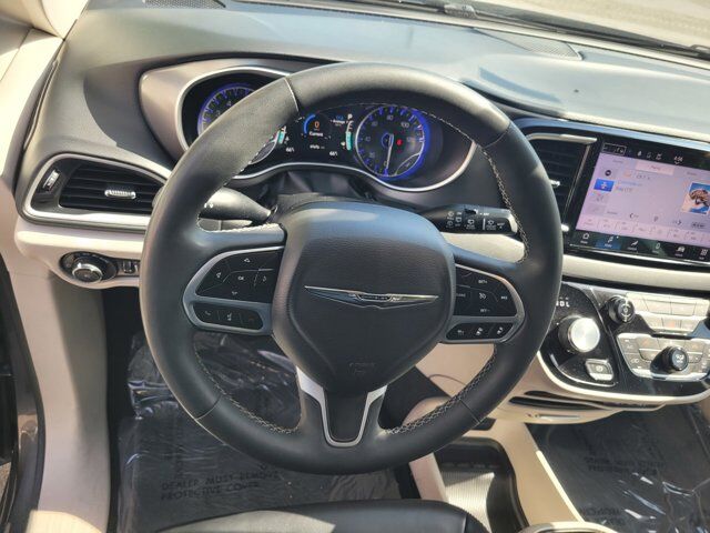 2023 CHRYSLER PACIFICA TOURING L Roseville CA