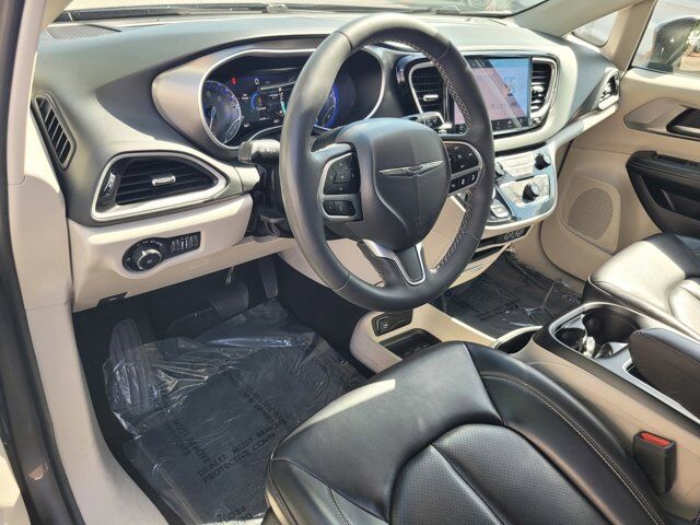 2023 CHRYSLER PACIFICA TOURING L Roseville CA