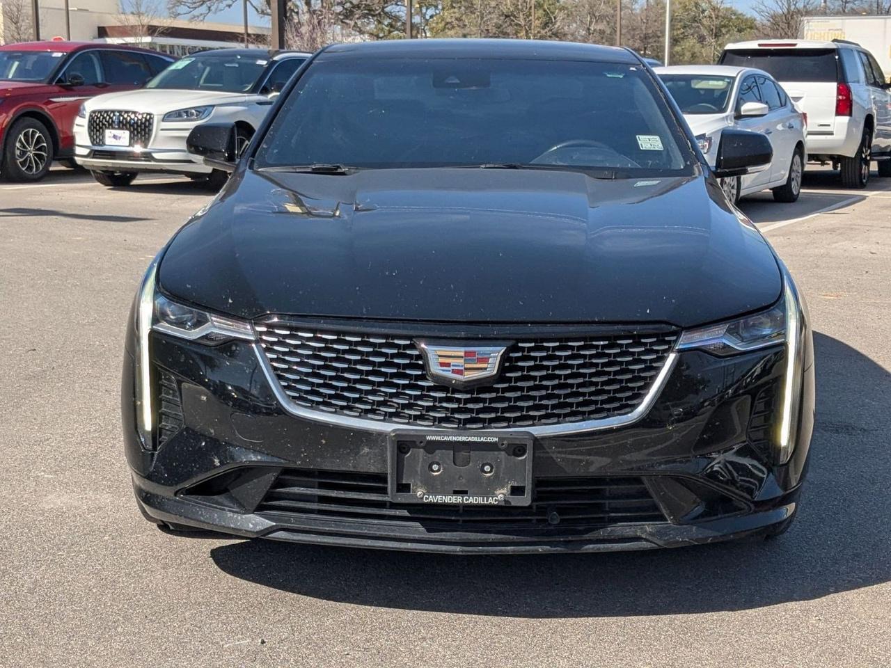 2023 Cadillac CT4 Luxury