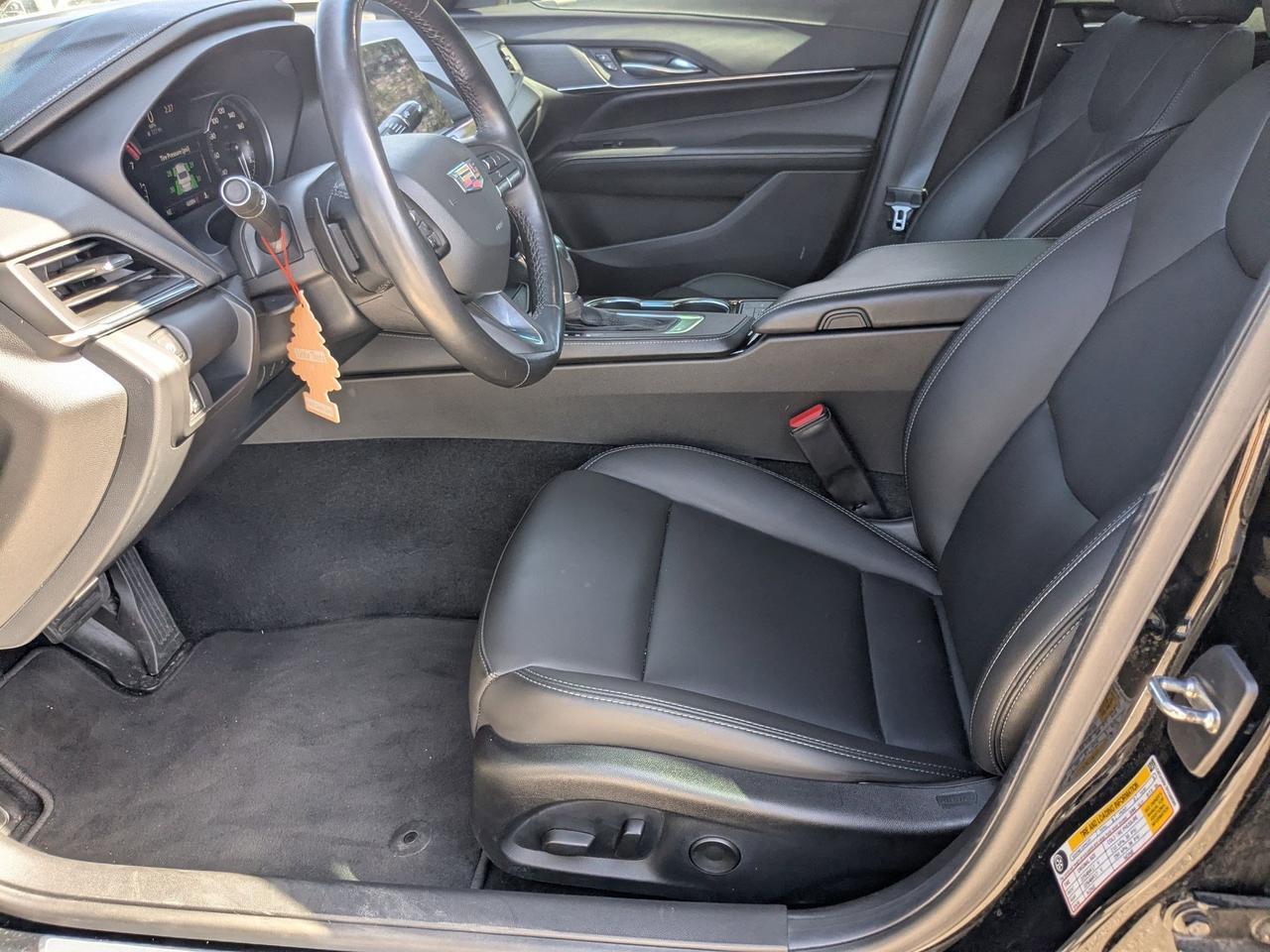 2023 Cadillac CT4 Luxury