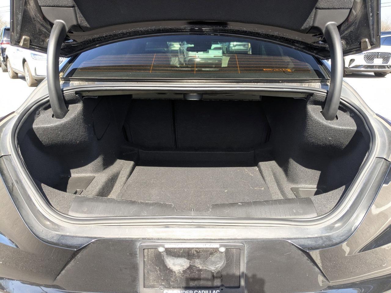 2023 Cadillac CT4 Luxury