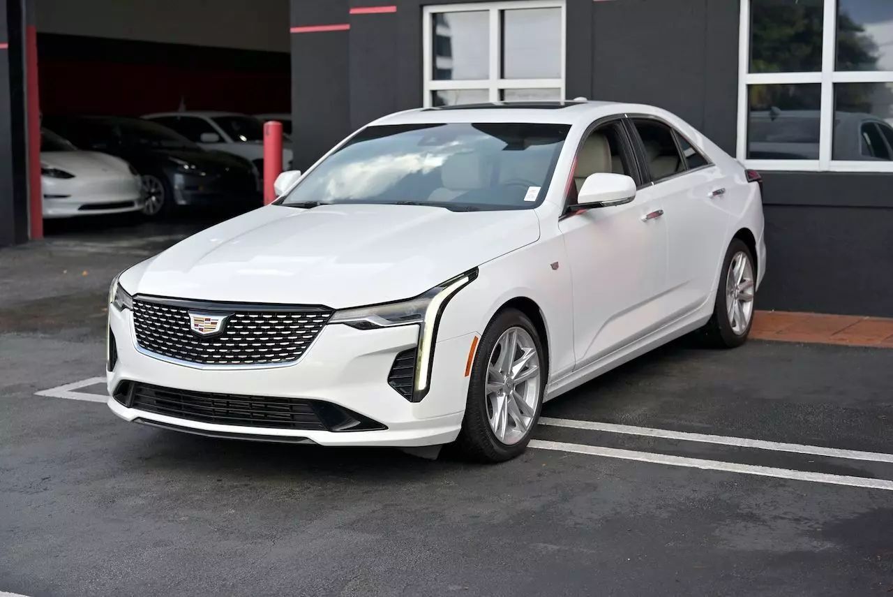 2023 Cadillac CT4 Luxury Sedan 4D Doral FL