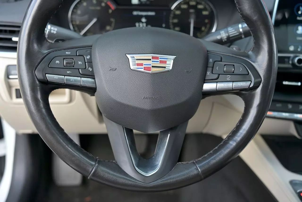2023 Cadillac CT4 Luxury Sedan 4D Doral FL