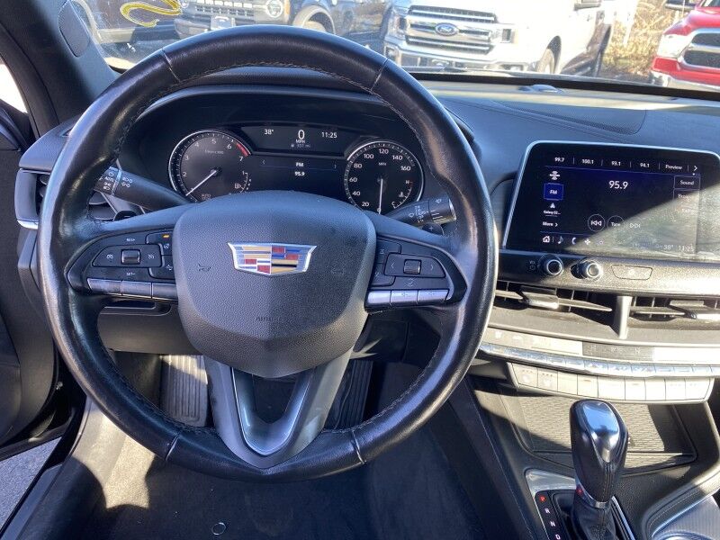 2023 Cadillac CT4 Premium Luxury