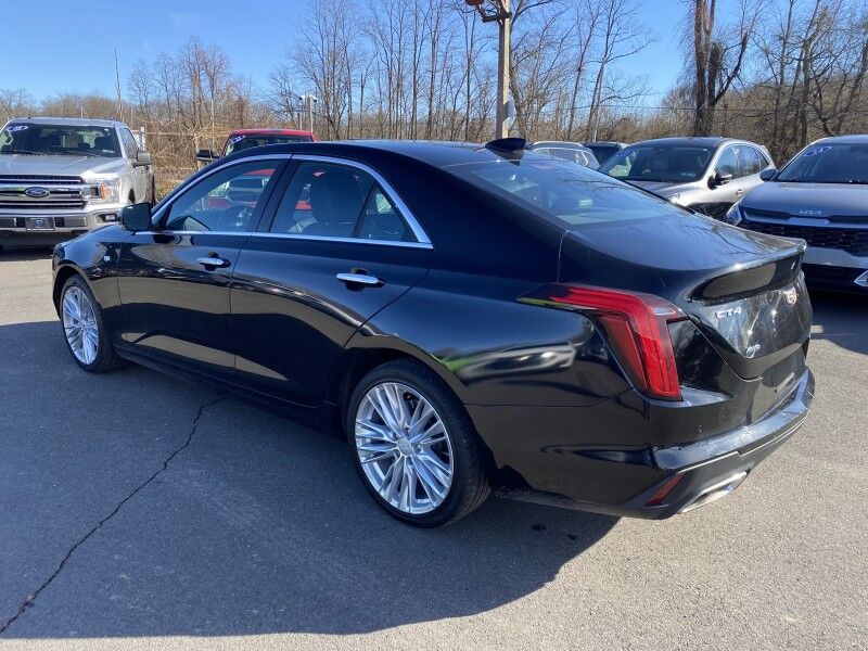 2023 Cadillac CT4 Premium Luxury