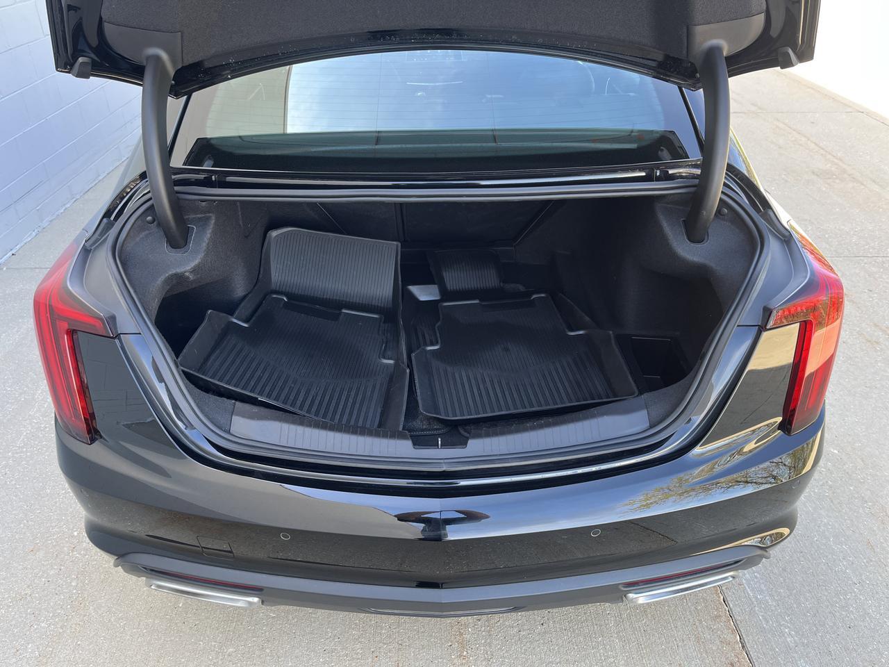 2023 Cadillac CT5 Premium Luxury AWD 3.0L TwinTurbo ClimatePkg w/AdptvCrz Sunroof HtdCldMemLthr HtdSteeringWheel Saukville WI