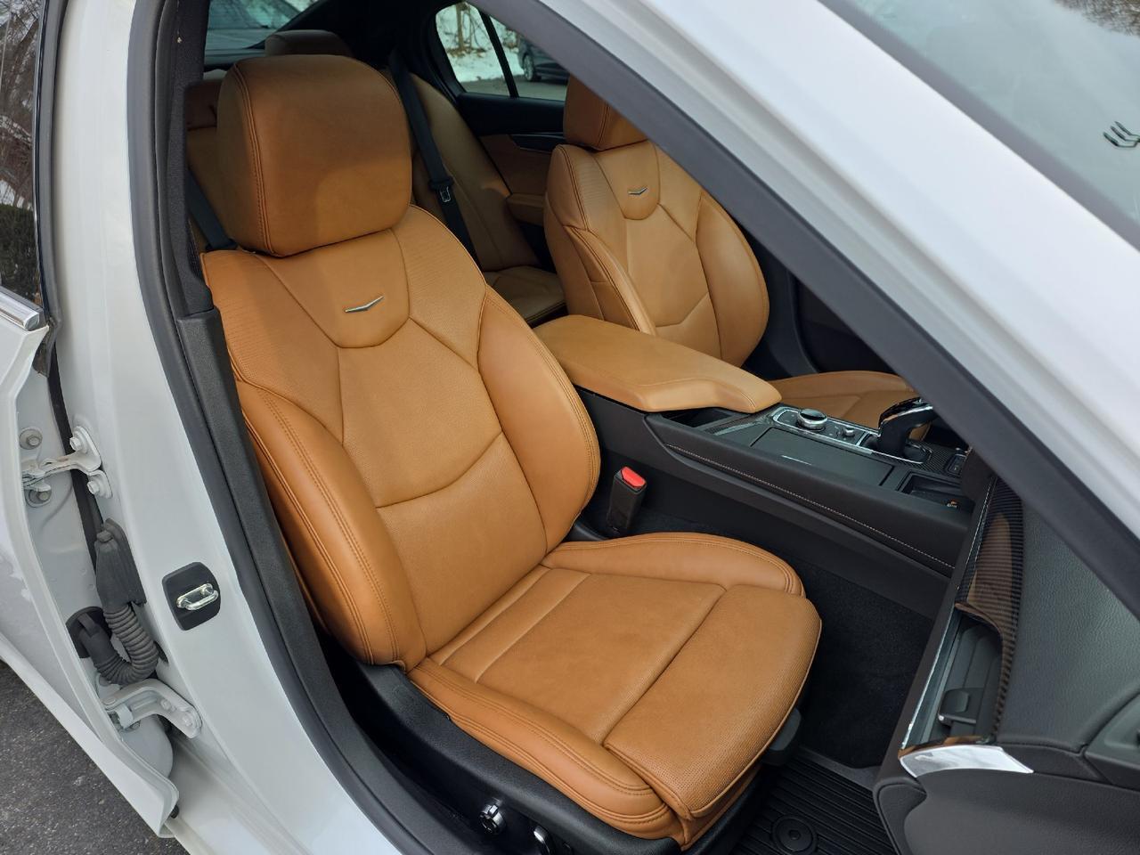 2023 Cadillac CT5 Premium/Luxury/Platinum Sand Lake NY