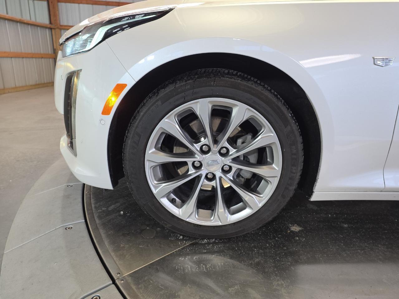 2023 Cadillac CT5 Premium/Luxury/Platinum Sand Lake NY