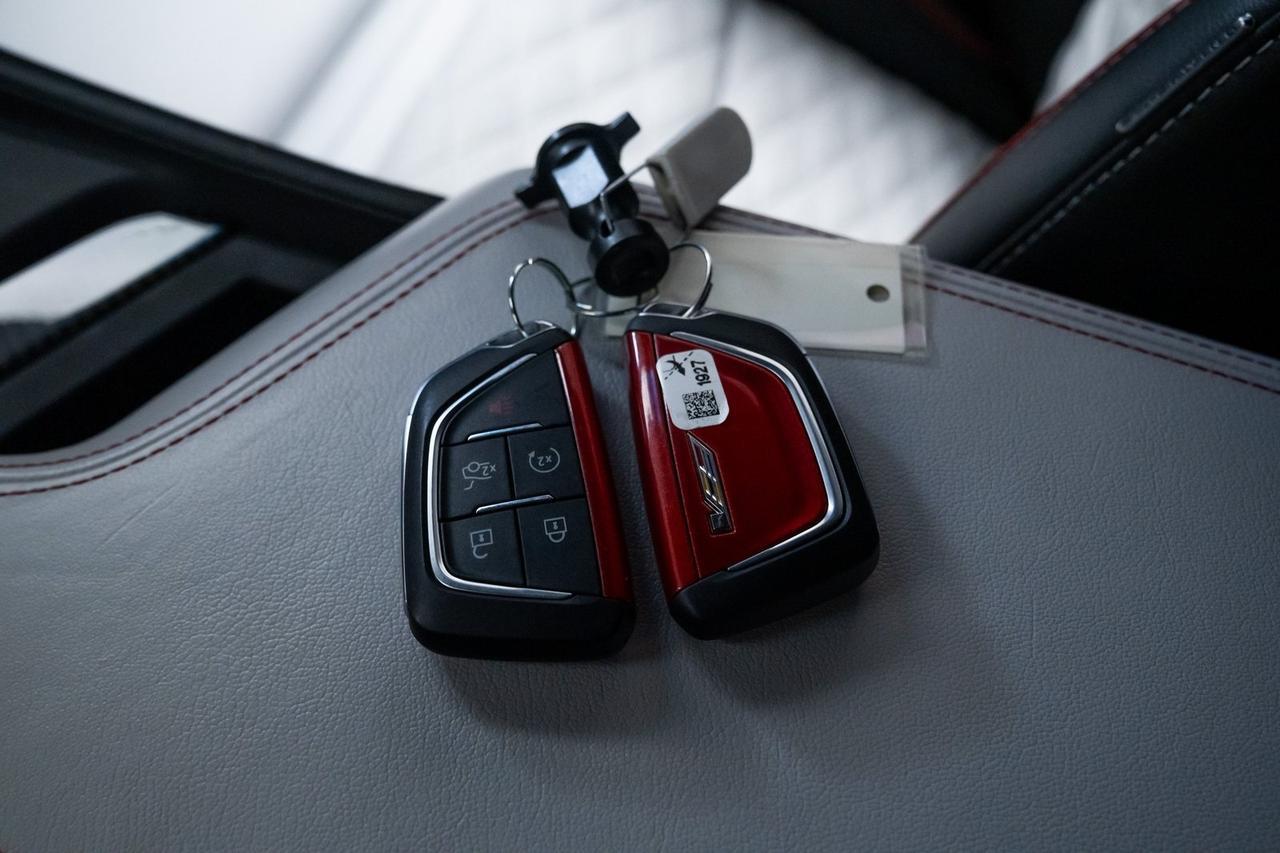 2023 Cadillac CT5 V-Series 1 Owner Vented Seats Driver Assist Package Portland OR