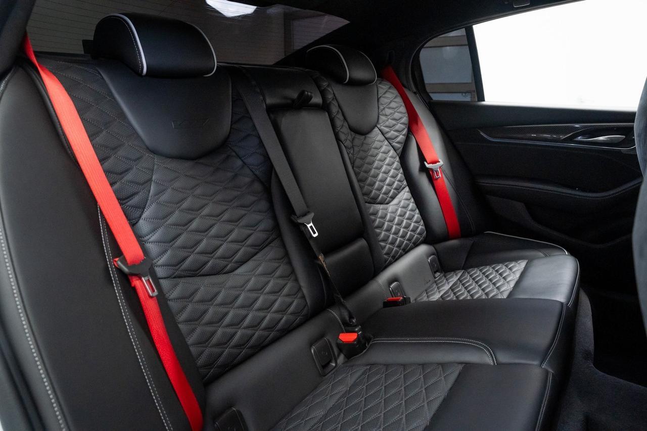 2023 Cadillac CT5 V-Series Vented Seats Carbon Fiber Package Portland OR