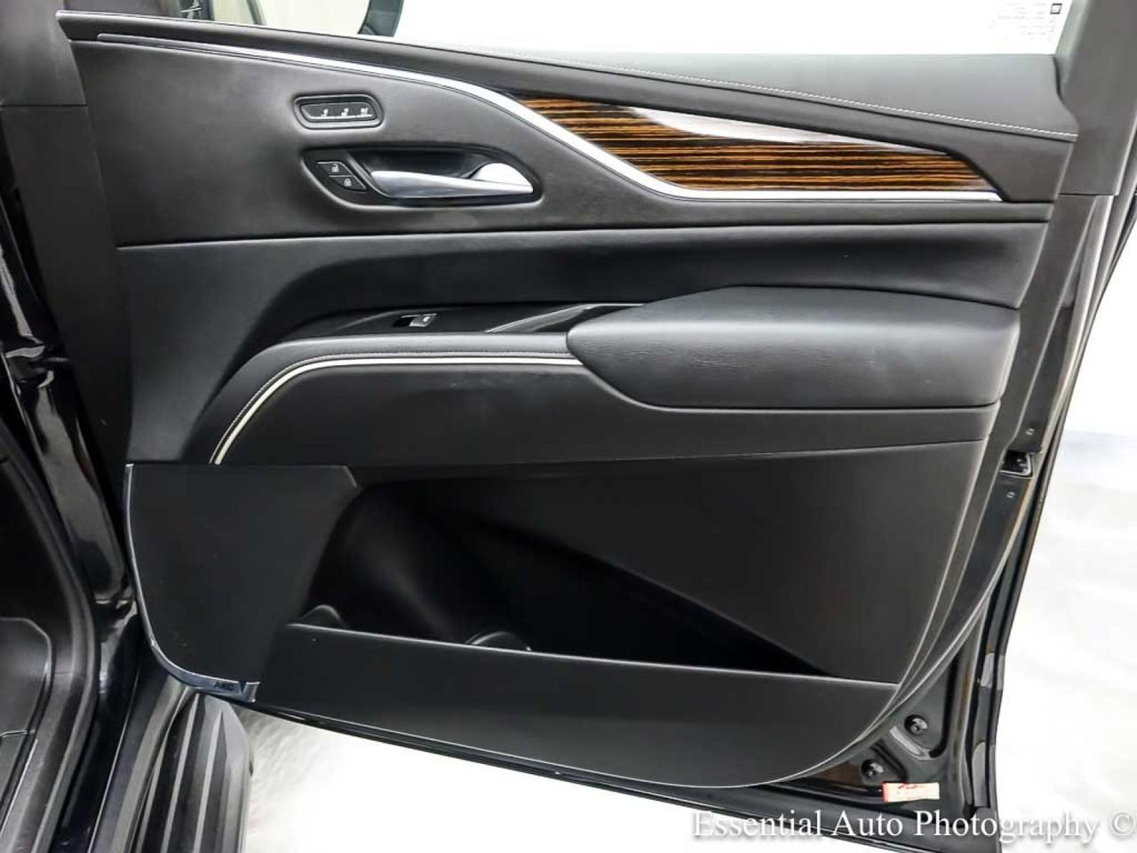 2023 Cadillac Escalade 4WD Premium Luxury Willowbrook IL