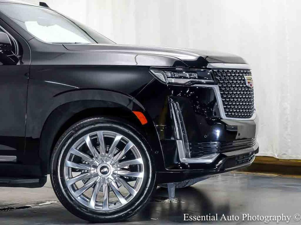 2023 Cadillac Escalade 4WD Premium Luxury