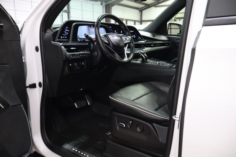 2023 Cadillac Escalade 4WD Sport 6.2L V8 GPS Camera Sunroof FREE WARRANTY Arlington TX