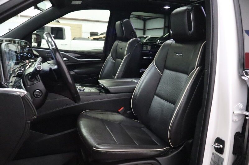 2023 Cadillac Escalade 4WD Sport 6.2L V8 GPS Camera Sunroof FREE WARRANTY Arlington TX