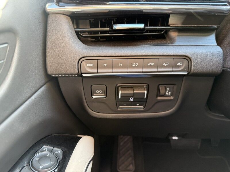 2023 Cadillac Escalade 4WD Sport Collinsville OK