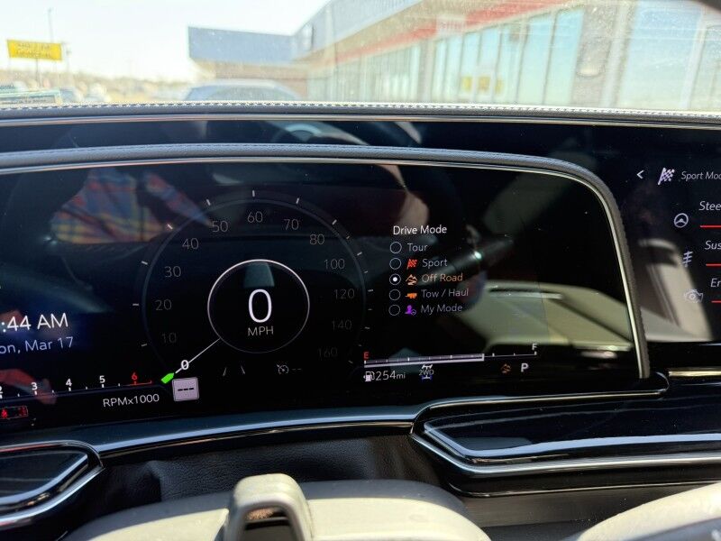 2023 Cadillac Escalade 4WD Sport Collinsville OK