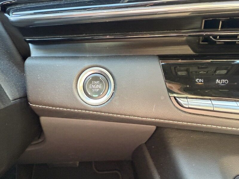 2023 Cadillac Escalade 4WD Sport Collinsville OK
