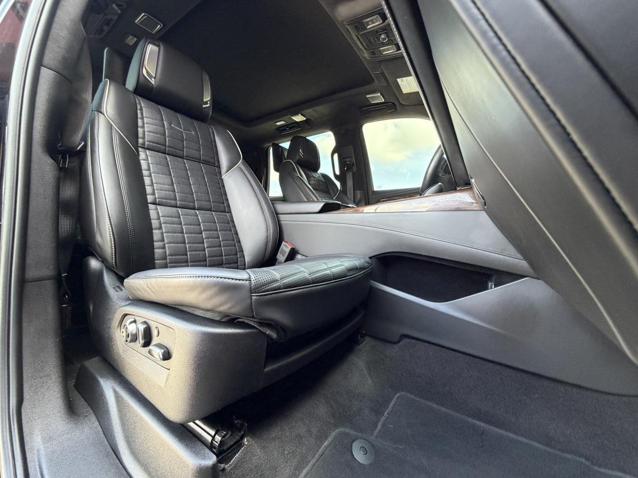 2023 Cadillac Escalade 4WD Sport Platinum Miami FL