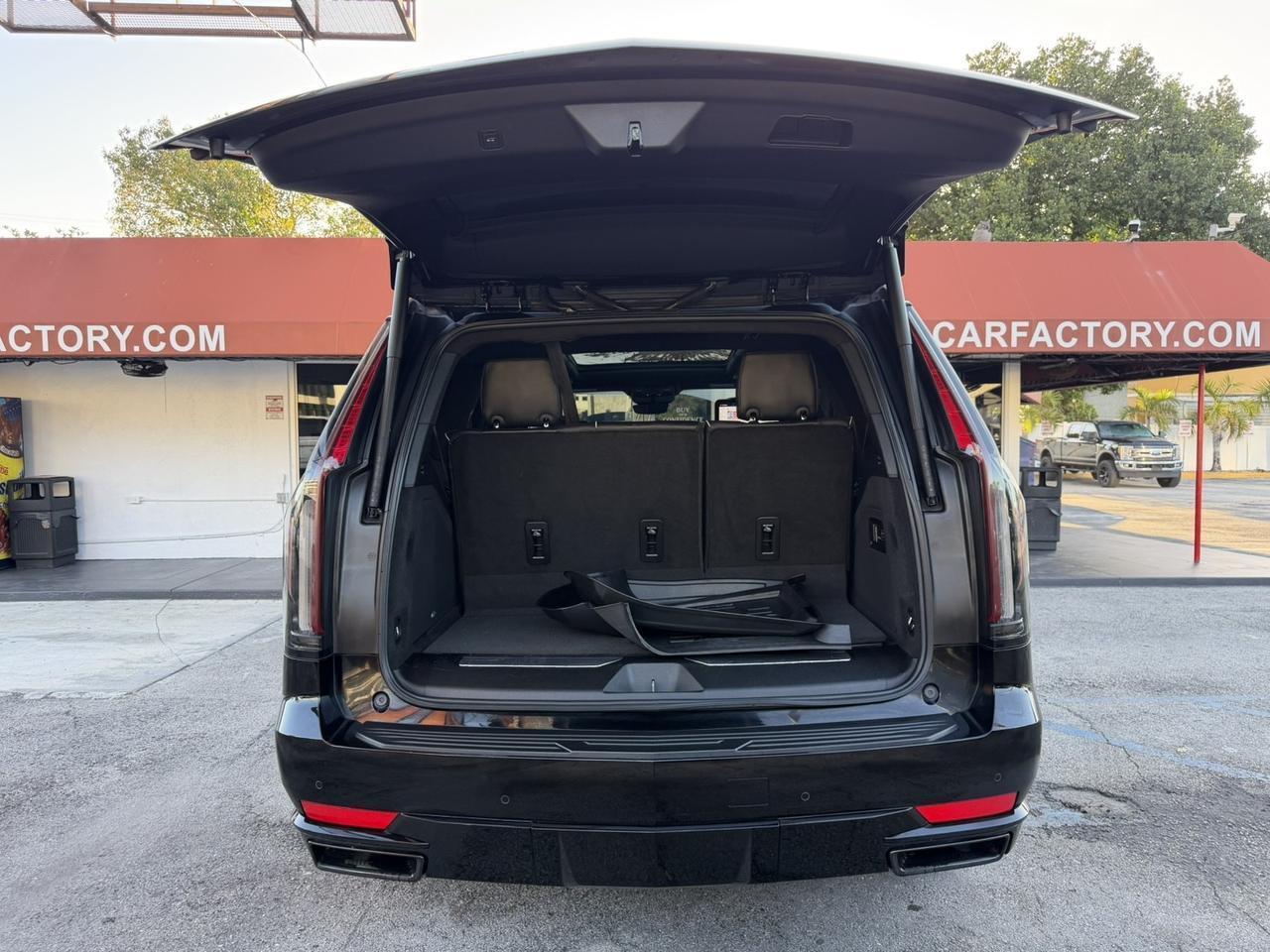 2023 Cadillac Escalade 4WD Sport Platinum Miami FL