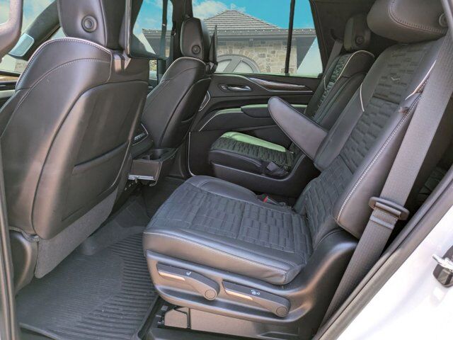2023 Cadillac Escalade 4WD Sport Platinum San Antonio TX