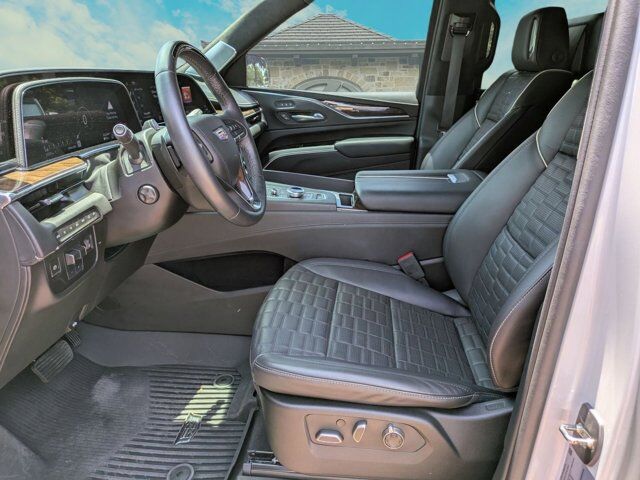 2023 Cadillac Escalade 4WD Sport Platinum San Antonio TX