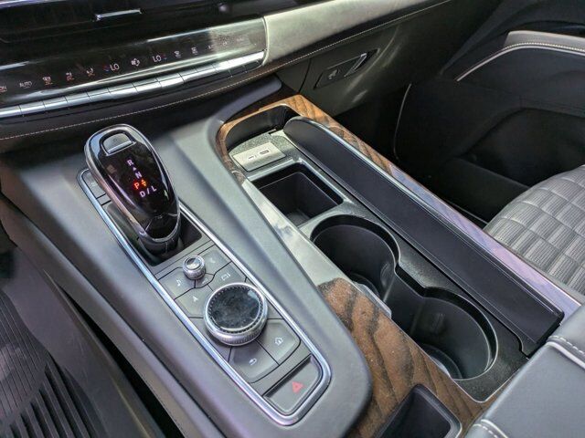 2023 Cadillac Escalade 4WD Sport Platinum San Antonio TX