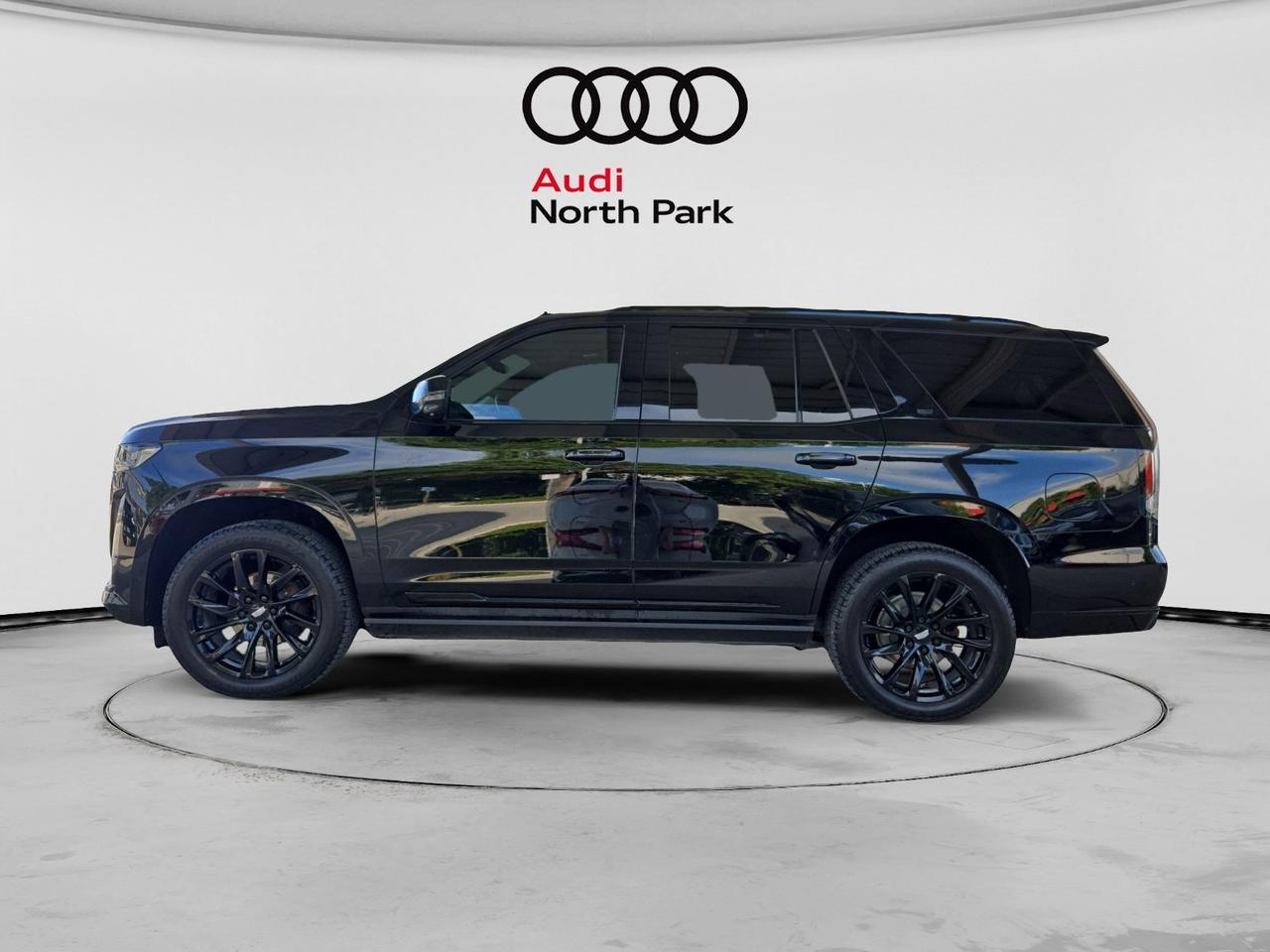 2023 Cadillac Escalade 4WD Sport Platinum