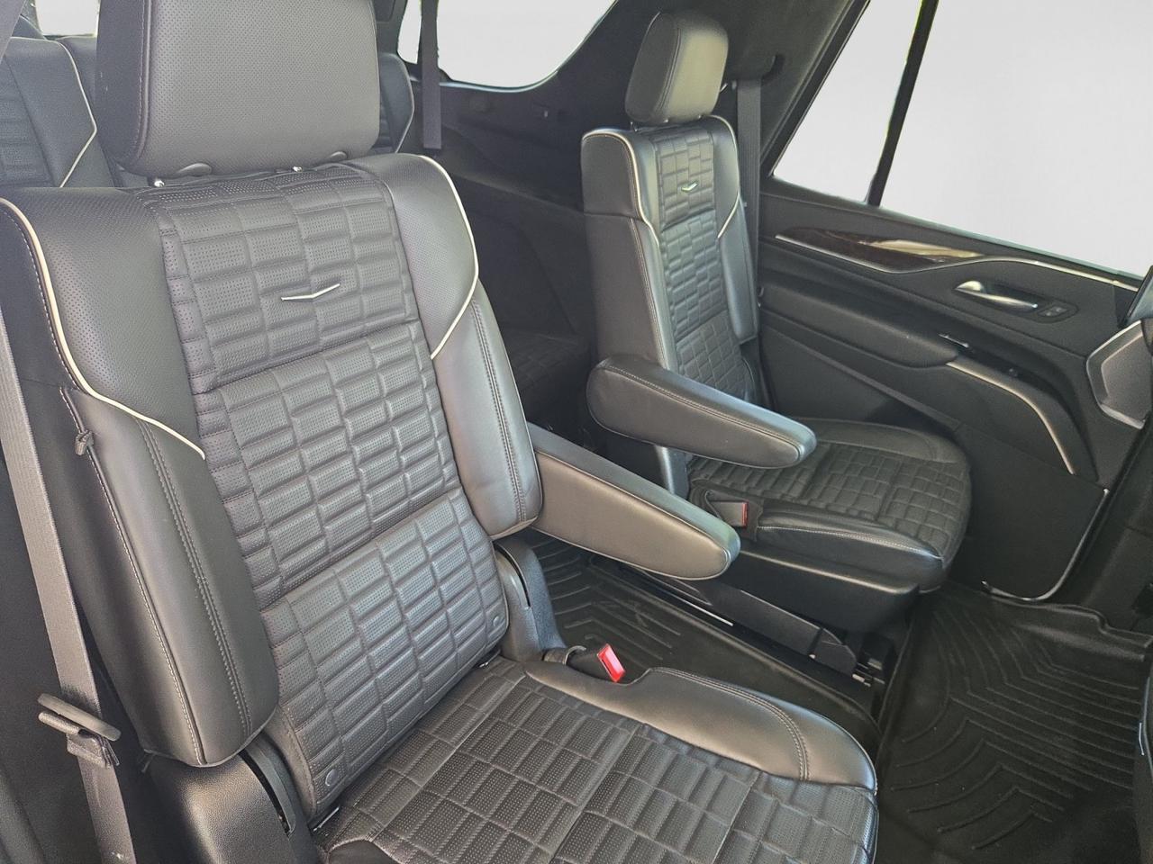 2023 Cadillac Escalade 4WD Sport Platinum  Selma TX
