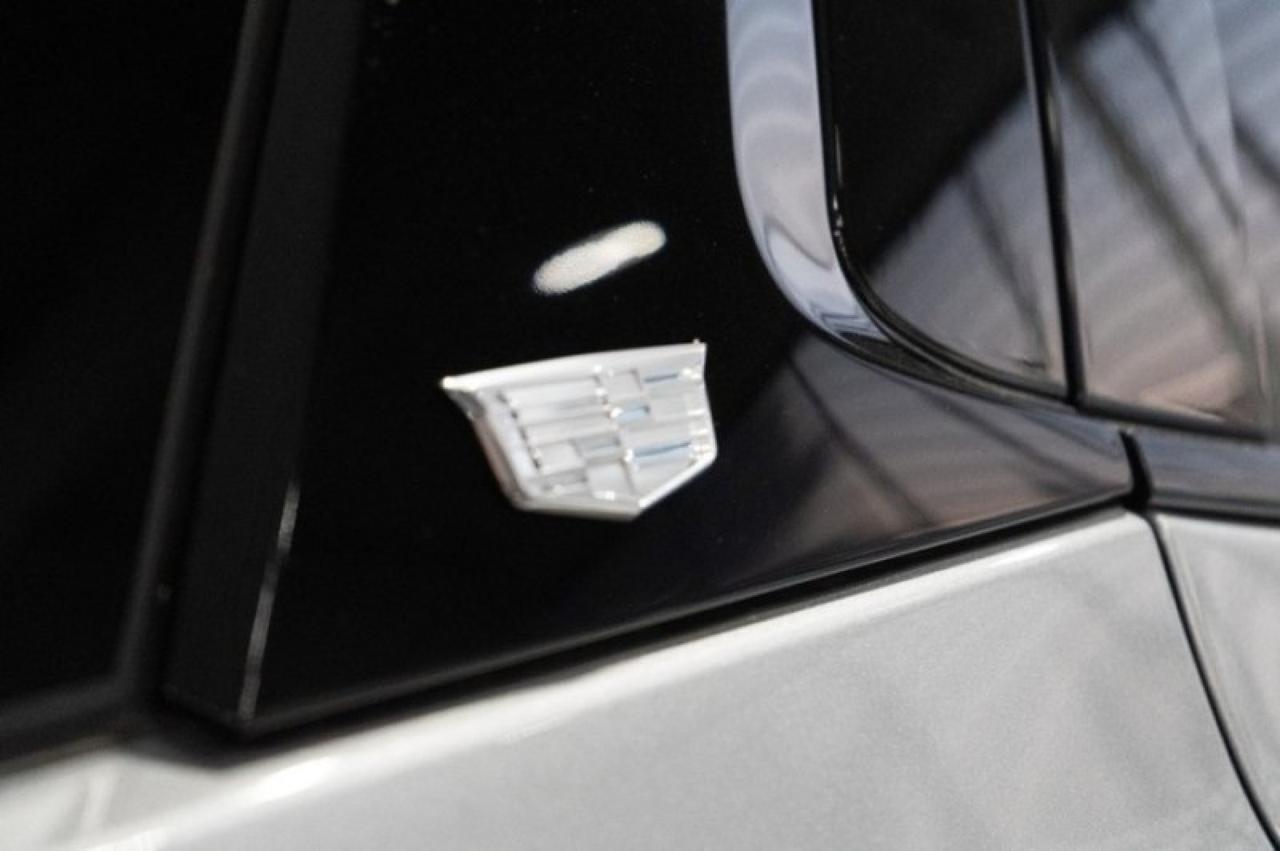 2023 Cadillac Escalade 4WD Sport Platinum Yonkers NY
