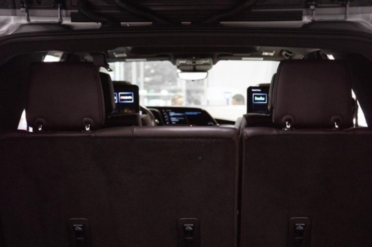 2023 Cadillac Escalade 4WD Sport Platinum Yonkers NY