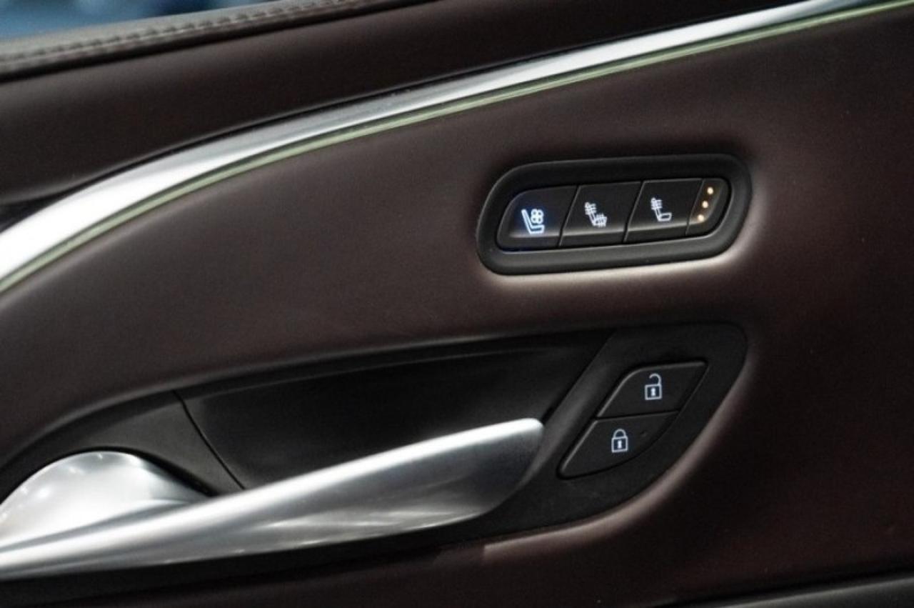 2023 Cadillac Escalade 4WD Sport Platinum Yonkers NY