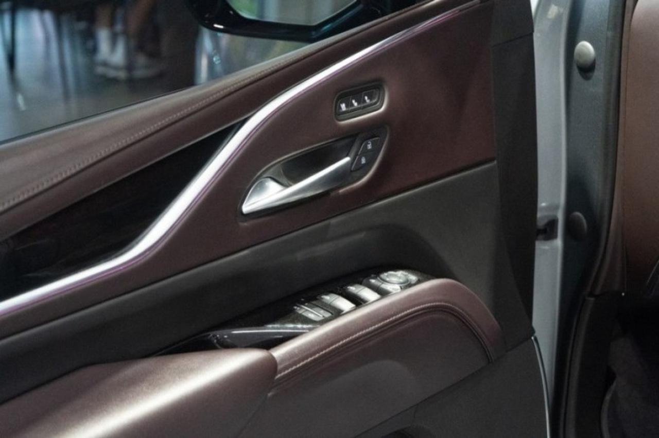 2023 Cadillac Escalade 4WD Sport Platinum Yonkers NY