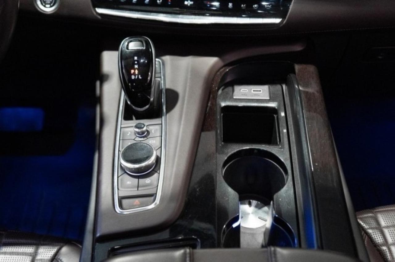 2023 Cadillac Escalade 4WD Sport Platinum Yonkers NY