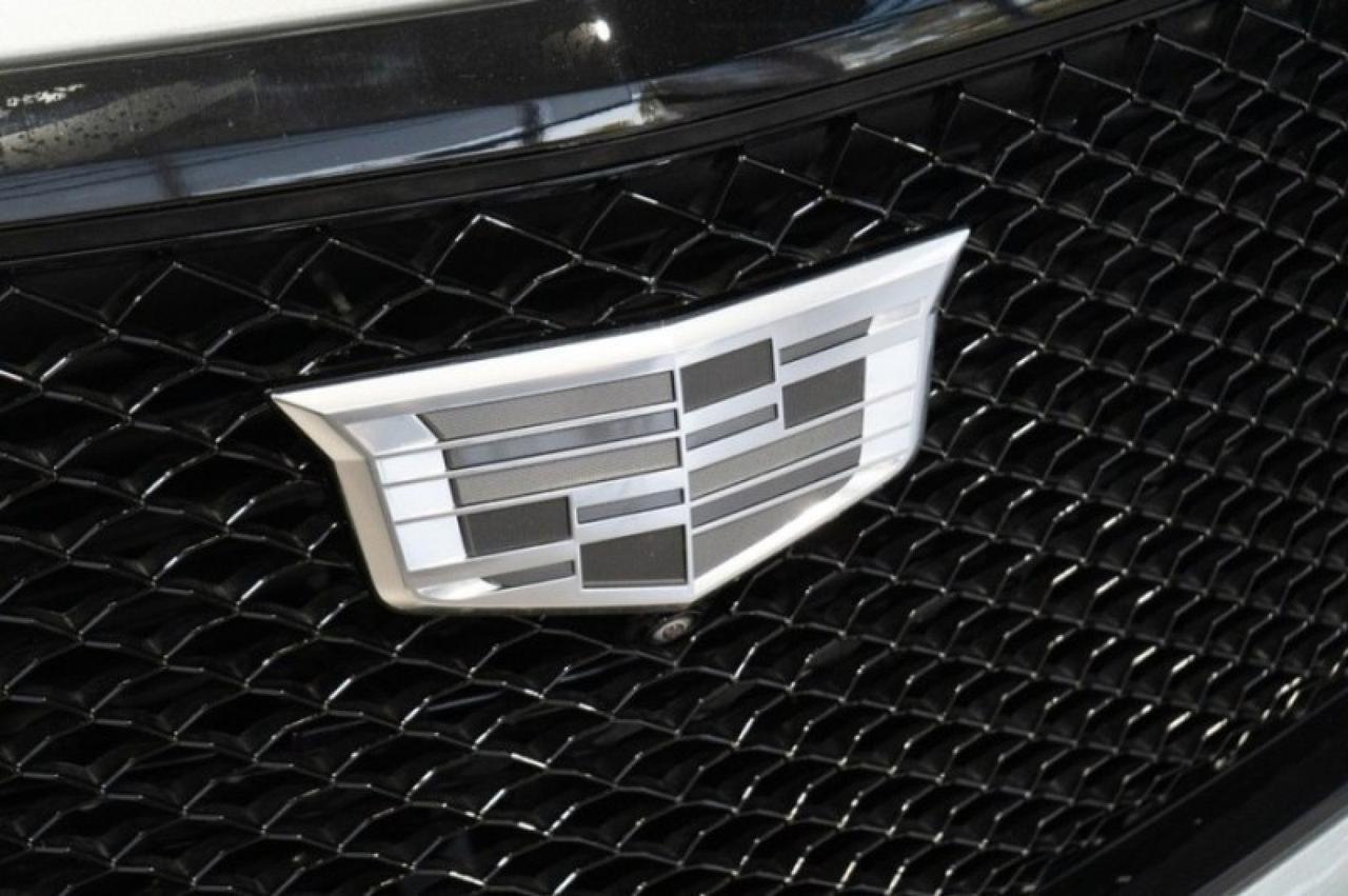 2023 Cadillac Escalade 4WD Sport Platinum Yonkers NY