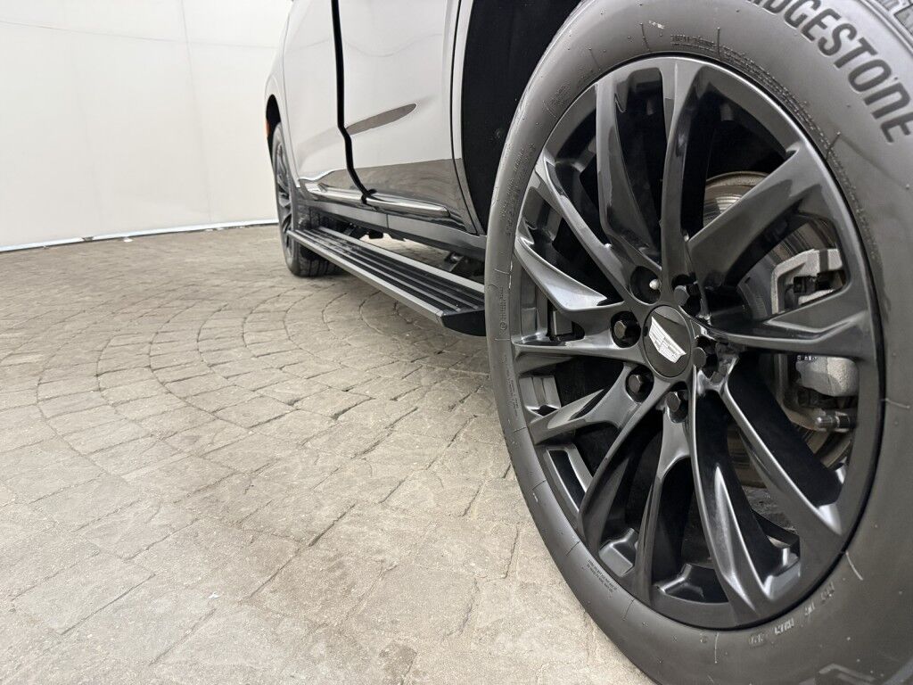 2023 Cadillac Escalade 4WD Sport Platinum w/Onyx/Night Vision/Super Cruise Maumee OH