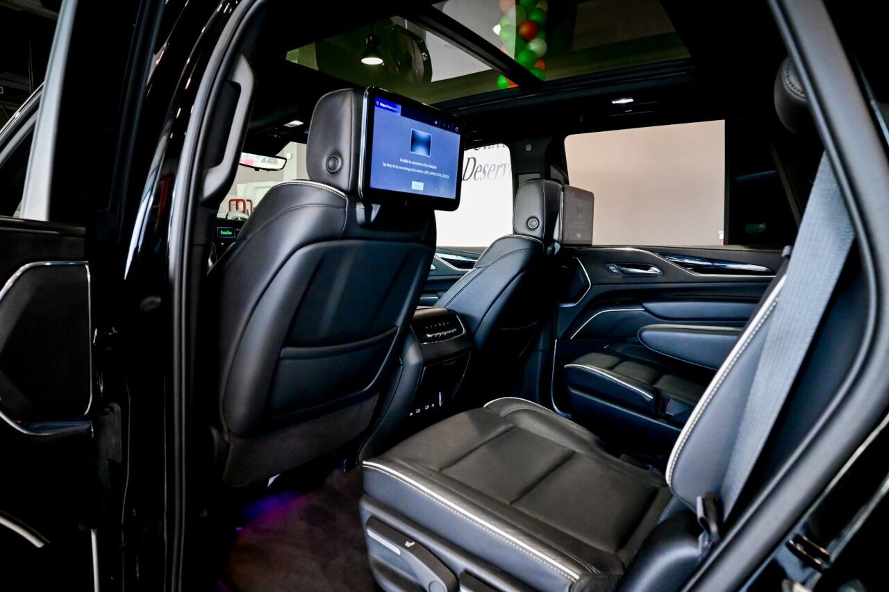 2023 Cadillac Escalade 4WD Sport, Rear Entertainment, Super Cruise Control Springfield NJ