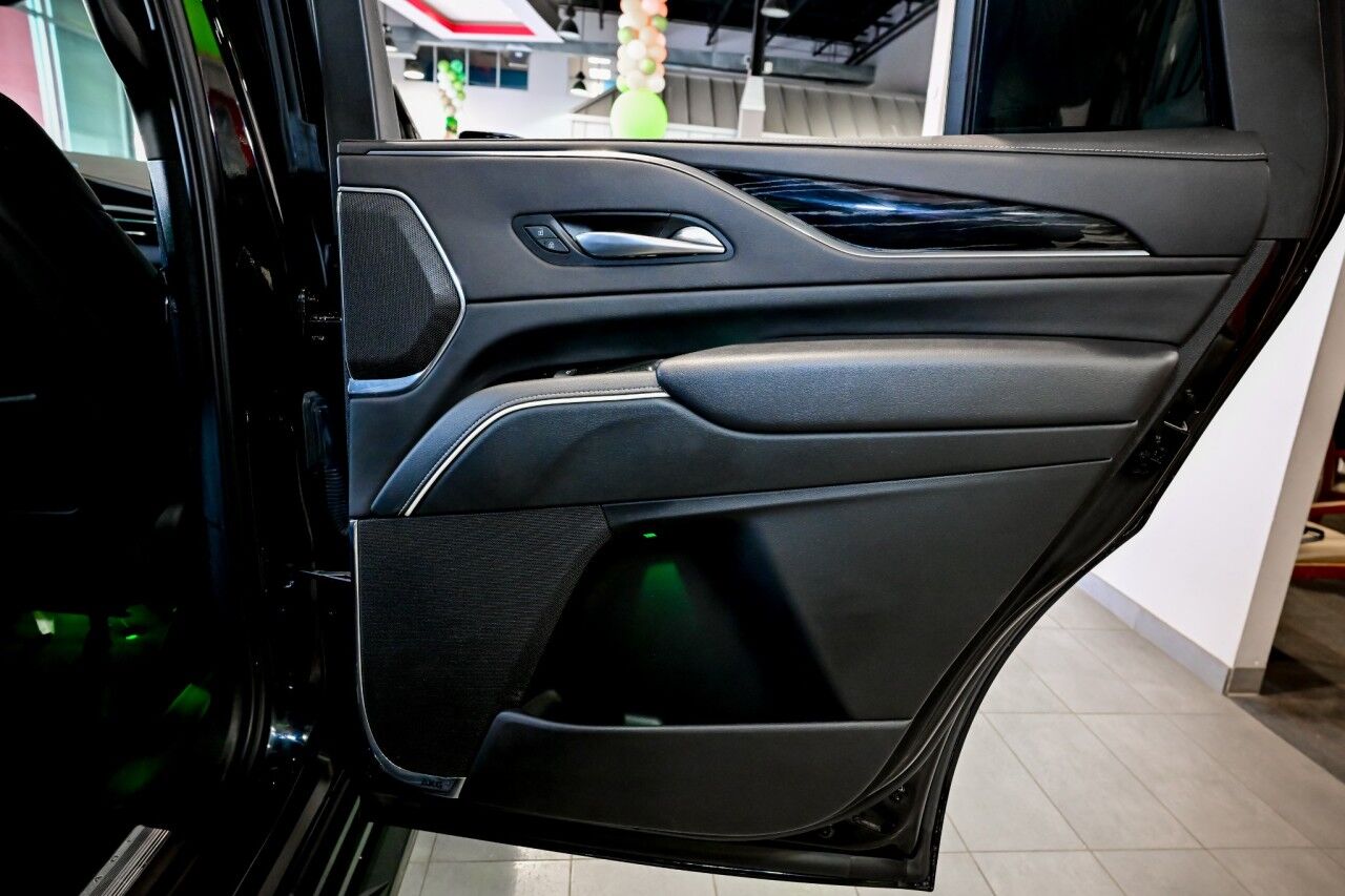 2023 Cadillac Escalade 4WD Sport, Rear Entertainment, Super Cruise Control Springfield NJ