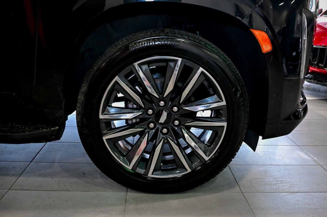 2023 Cadillac Escalade 4WD Sport, Rear Entertainment, Super Cruise Control Springfield NJ