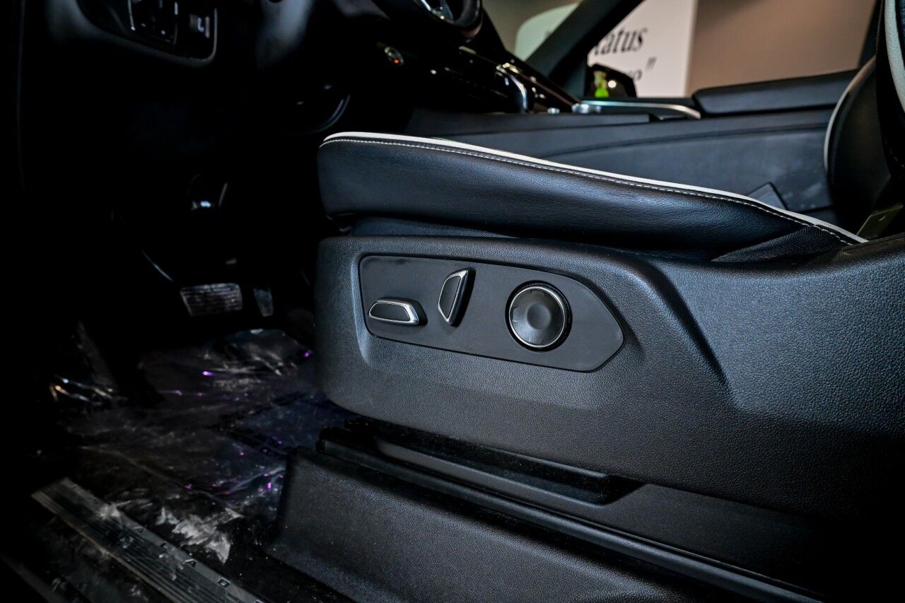 2023 Cadillac Escalade 4WD Sport, Rear Entertainment, Super Cruise Control Springfield NJ