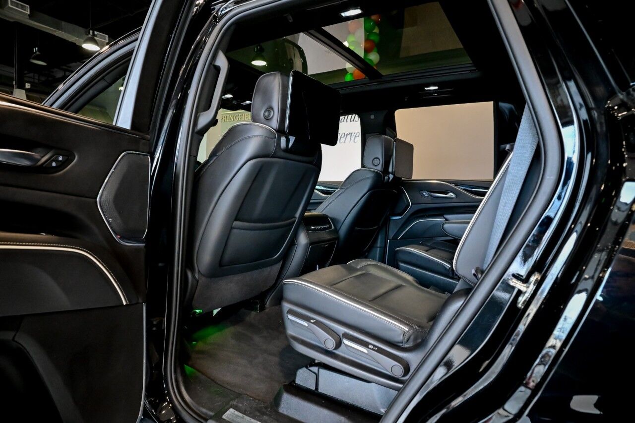 2023 Cadillac Escalade 4WD Sport, Rear Entertainment, Super Cruise Control Springfield NJ