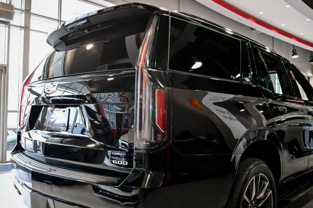 2023 Cadillac Escalade 4WD Sport, Rear Entertainment, Super Cruise Control Springfield NJ