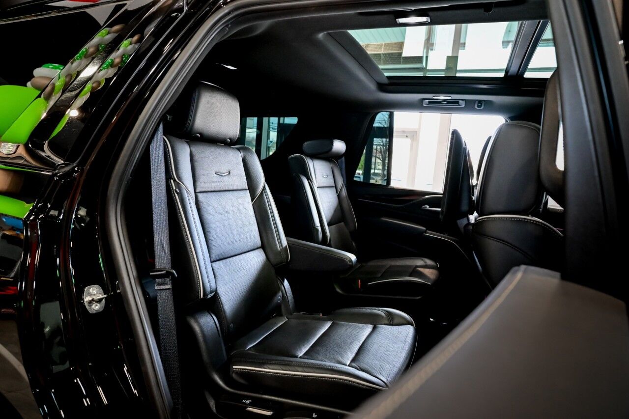 2023 Cadillac Escalade 4WD Sport Springfield NJ