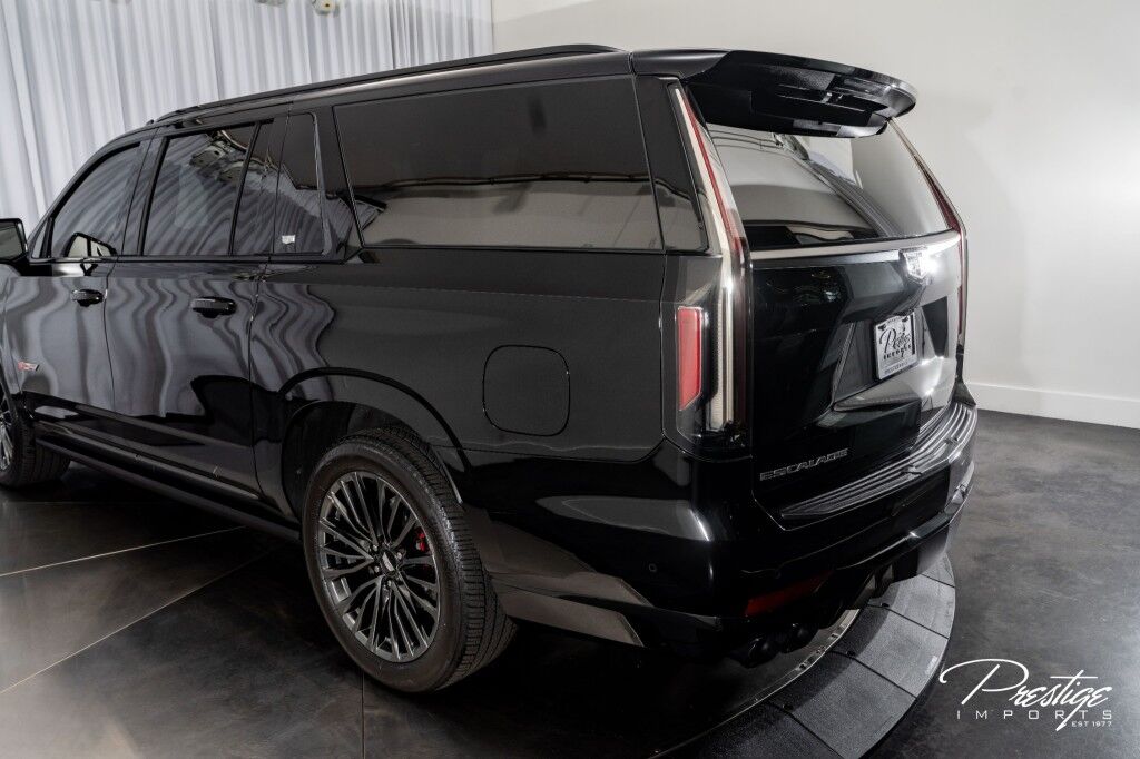 2023 Cadillac Escalade AWD V-Series North Miami Beach FL